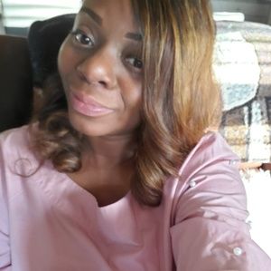 Meet your Posher, Carmealla